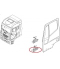 BISAGRA INFERIOR PUERTA IVECO